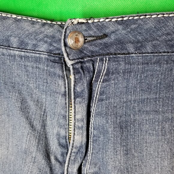 Just Jeans Womens Size20 Blue Denim Bermuda Shorts, Western, Embellished Pockets - Picture 3 of 7
